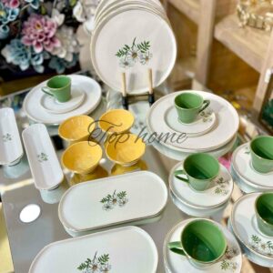 Service petit dej 26 piéces