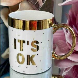 mug doré en porcelaine