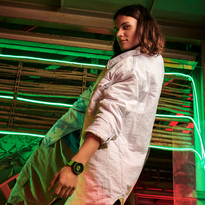 montre-mixte-swatch-come-in-peace-sb01b125 (4)