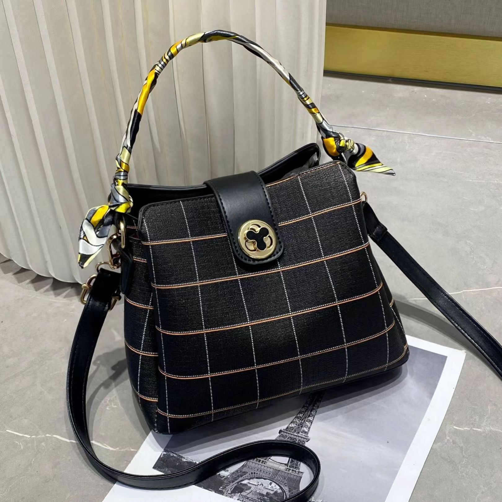 Sac à main ‘Lantana’ -3SM07- Noir