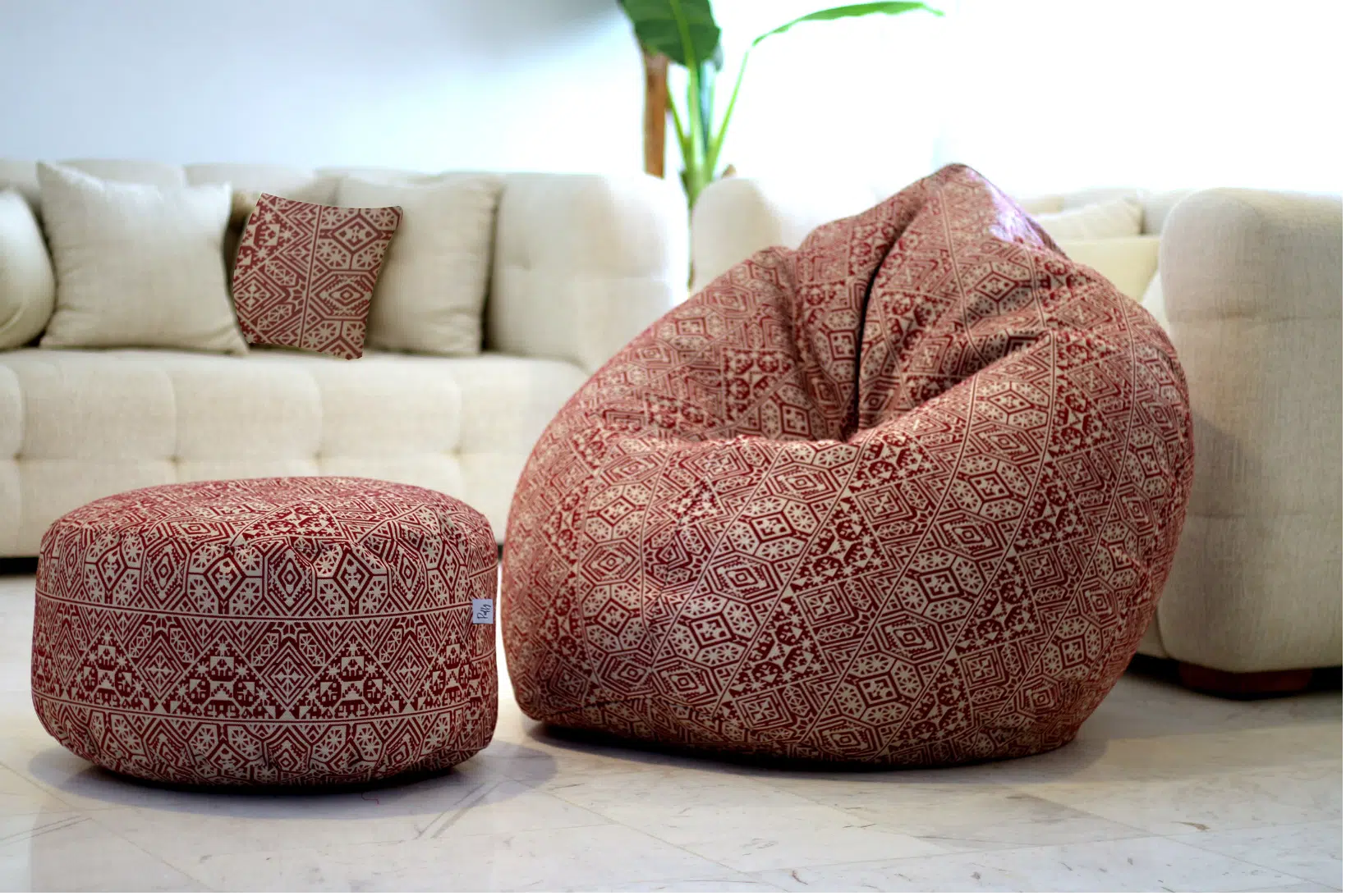 POUF POIRE IMPRIME RETRO + POUF ROND