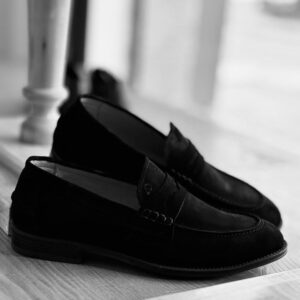 Chaussures en cuir DAIM NOIR