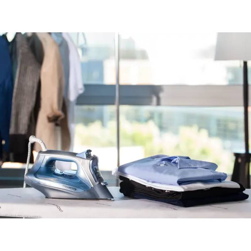 fer-a-repasser-manuel-rowenta-express-steam-2500w-bleu-4.jpg